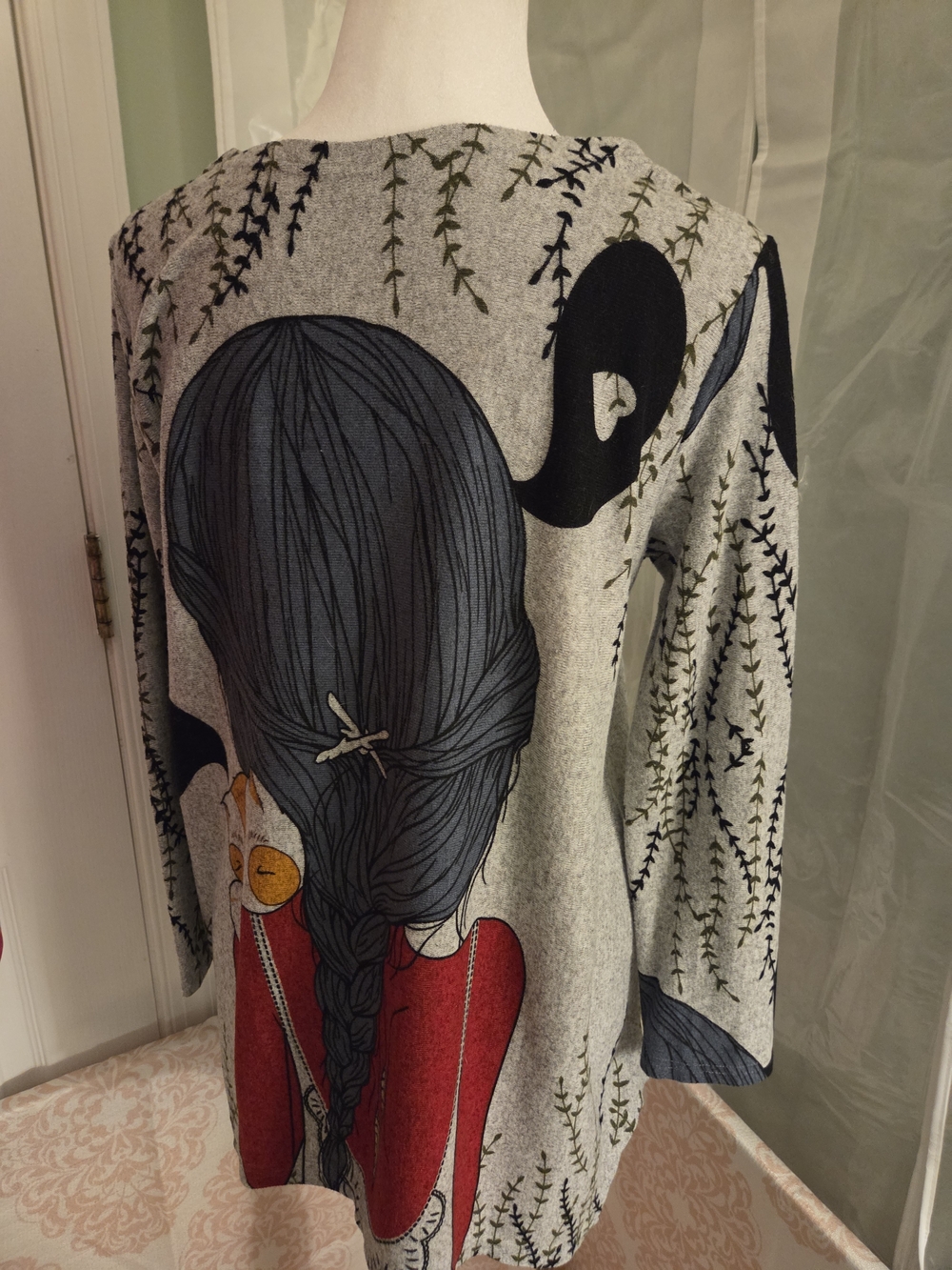 Seusyu Cartoon Game "Character" Shirt - Sweater - Dress - Top Asymmetrical Side - Picture 15 of 15